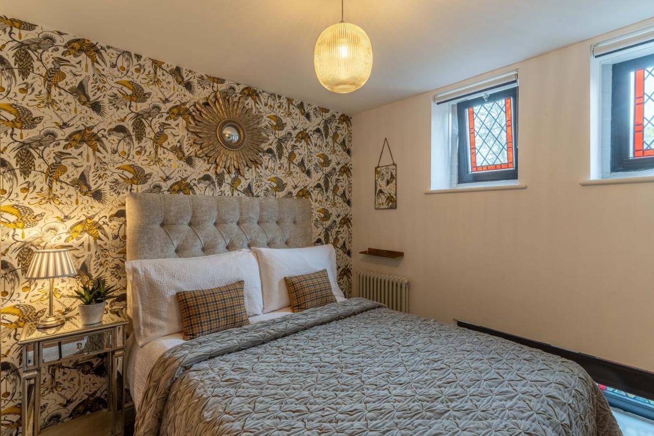 Luxury Chapel Apartment Within City Walls Честер Екстер'єр фото