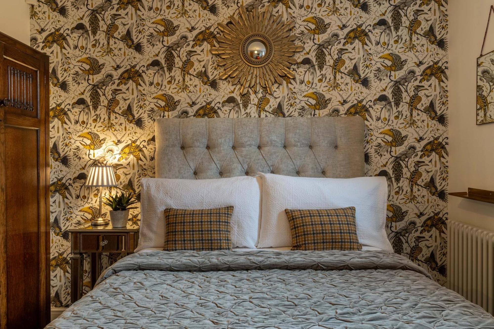 Luxury Chapel Apartment Within City Walls Честер Екстер'єр фото